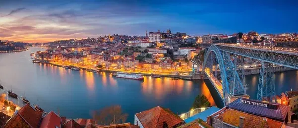Panoramic view of Porto and the Douro River